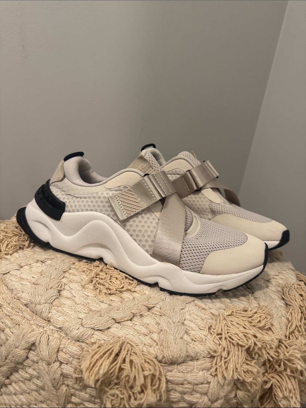Sorel Beige and Black Athletic Strap Sneakers